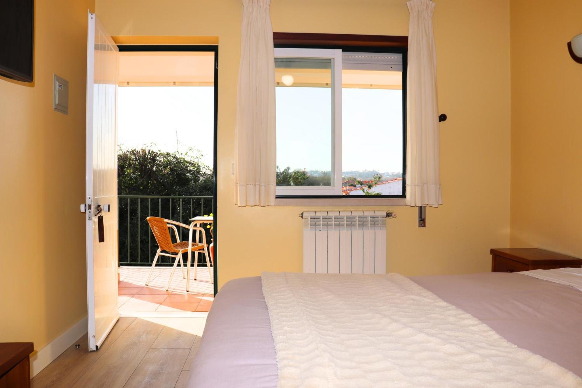 Costa Brava Alojamento Benedita Exterior photo